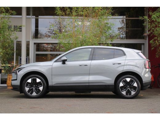 Volvo  EX30 Single Motor Extended Range Core 69 kWh | 19" Velgen | Adaptive Cruise | BLIS | Camera | Stuur/st... ActivLease financial lease