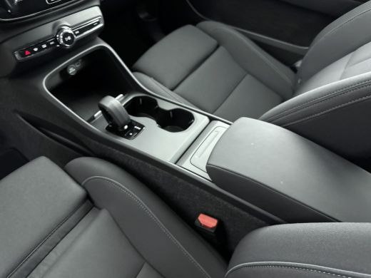 Volvo  EX40 Volvo Single Motor Core 70 kWh | PDC + 360 camera | Blis | Adaptive Cruiscontrol | Stoel + Stuur ... ActivLease financial lease