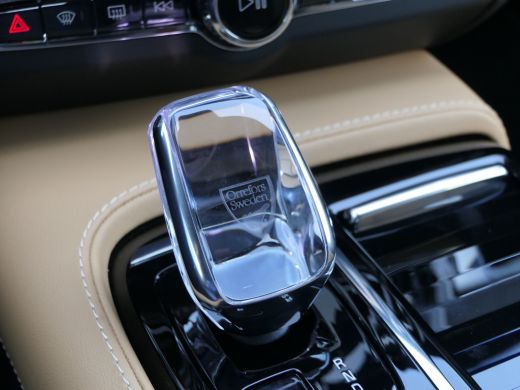 Volvo  V90 T8 Plug-in hybrid AWD Ultra Executive Edition | Bowers&Wilkins | Luchtvering | Massage | Gevenitl... ActivLease financial lease