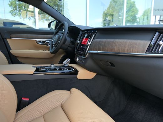 Volvo  V90 T8 Plug-in hybrid AWD Ultra Executive Edition | Bowers&Wilkins | Luchtvering | Massage | Gevenitl... ActivLease financial lease