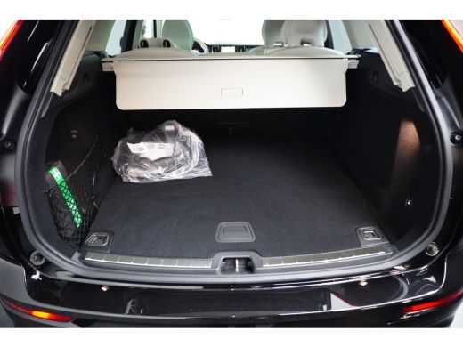 Volvo  XC60 T6 AWD Plus Bright | Adaptive Cruise | Panoramadak | Memory | Camera | Trekhaak | BLIS ActivLease financial lease