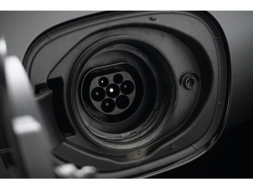 Volvo  XC60 T6 AWD Plus Bright | Adaptive Cruise | Panoramadak | Memory | Camera | Trekhaak | BLIS ActivLease financial lease