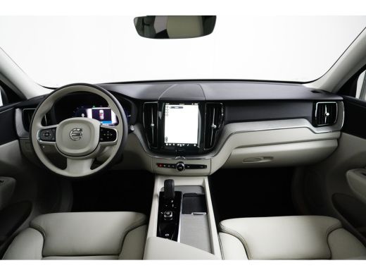 Volvo  XC60 T6 AWD Plus Bright | Adaptive Cruise | Panoramadak | Memory | Camera | Trekhaak | BLIS ActivLease financial lease