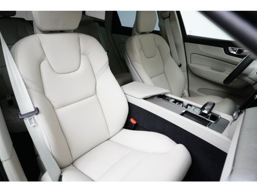 Volvo  XC60 T6 AWD Plus Bright | Adaptive Cruise | Panoramadak | Memory | Camera | Trekhaak | BLIS ActivLease financial lease