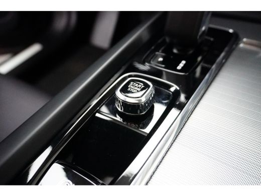 Volvo  XC60 Volvo T6 AWD Ultra Bright | Luchtvering | Head-up Display | Panoramadak | 360 Camera | Harman/Kar... ActivLease financial lease
