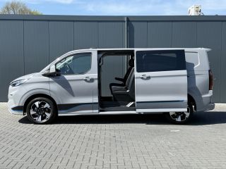 Ford Transit Custom 2.0 TDCI 170 PK AUTOMAAT / L2H1 / Limited Sport / 6 PERS DUBBEL CABINE / 2x SCHUIFDEUR / CAMERA /...