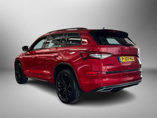 Skoda Kodiaq 1.5 150pk TSI Sportline Business / Achteruitrijcamera / Verwarmbare vóórruit / Panoramadak / Lede...