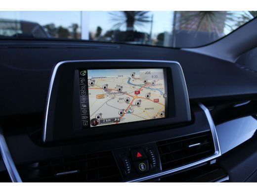 BMW 2 Serie Active Tourer 216i F45 Executive Sport-Line | NL auto | 2e eigenaar | 17 inch | LED | Navi | PDC ... ActivLease financial lease