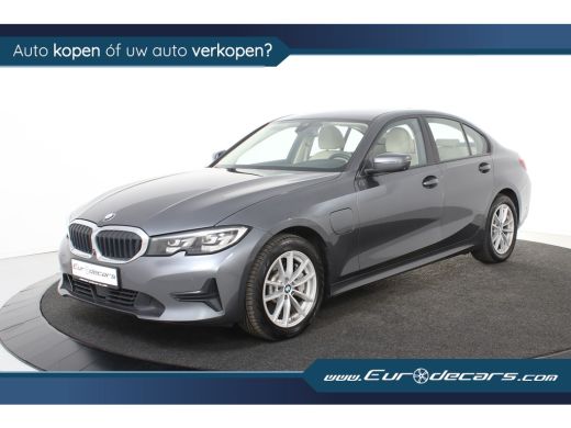 BMW 3-serie 330 e *1ste Eigenaar*Leer*360*Navigatie* BMW 3-serie 330 e *1ste Eigenaar*Leer*360*Navigatie*