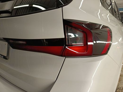 BMW iX1 xDrive30 (67 kWh) M-SPORT ** LED, BRUIN LEDER, PANORAMA, TREKH, ACC, H&K SOUND, 20-inch LMV ** 26... ActivLease financial lease