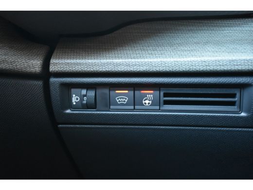 Citroën C5 X 1.2 PureTech Plus 130pk Automaat | Vol-Leder | Massage | Stoelkoeling/verwarming | HeadUp-Display... ActivLease financial lease