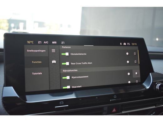 Citroën C5 X 1.2 PureTech Plus 130pk Automaat | Vol-Leder | Massage | Stoelkoeling/verwarming | HeadUp-Display... ActivLease financial lease