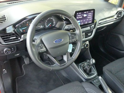 Ford Fiesta 1.0 EcoBoost Hybrid 125PK Titanium | PARKEERSENSOREN | DAB | APPLE CARPLAY/ANDROID AUTO | ActivLease financial lease