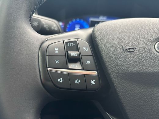 Ford Kuga 1.5 EcoBoost Titanium X | Panoramadak | Trekhaak | Elektrische Stoel | Winterpack | B&O | Keyless... ActivLease financial lease