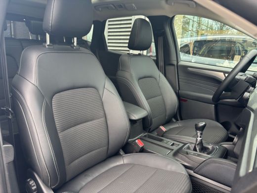 Ford Kuga 1.5 EcoBoost Titanium X | Panoramadak | Trekhaak | Elektrische Stoel | Winterpack | B&O | Keyless... ActivLease financial lease