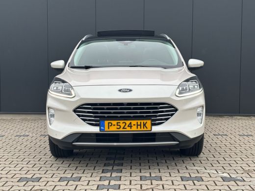 Ford Kuga 1.5 EcoBoost Titanium X | Panoramadak | Trekhaak | Elektrische Stoel | Winterpack | B&O | Keyless... ActivLease financial lease