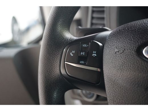 Ford Transit Custom Ford 280 2.0 TDCI L1H1 Ambiente DC | Airco | Parkeersensor voor en achter | Verwarmde voorruit | ... ActivLease financial lease