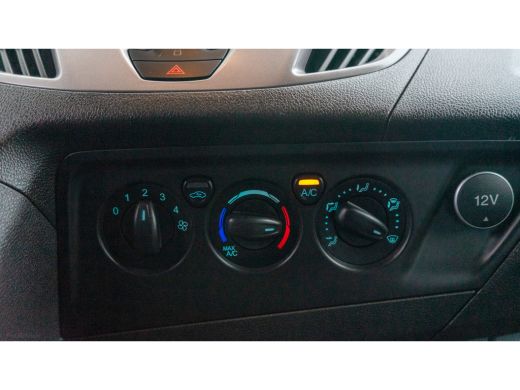 Ford Transit Custom 290 2.0 TDCI L2H1 Limited Dubbel Cabine | Airco | Parkeersensor voor en achter | Trekhaak ActivLease financial lease