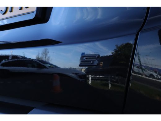 Jeep Renegade Jeep 4xe 240 Plug-in Hybrid Electric S | Adaptieve Cruise | Pano | Camera | Keyless | Stoel+Stuur... ActivLease financial lease