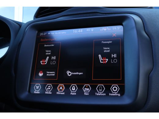 Jeep Renegade Jeep 4xe 240 Plug-in Hybrid Electric S | Adaptieve Cruise | Pano | Camera | Keyless | Stoel+Stuur... ActivLease financial lease