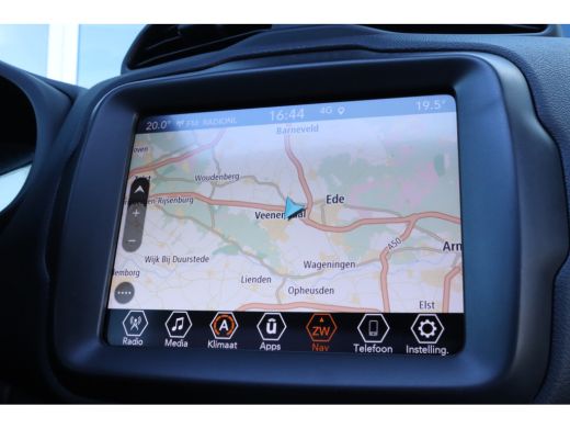 Jeep Renegade Jeep 4xe 240 Plug-in Hybrid Electric S | Adaptieve Cruise | Pano | Camera | Keyless | Stoel+Stuur... ActivLease financial lease