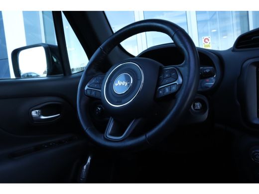 Jeep Renegade Jeep 4xe 240 Plug-in Hybrid Electric S | Adaptieve Cruise | Pano | Camera | Keyless | Stoel+Stuur... ActivLease financial lease