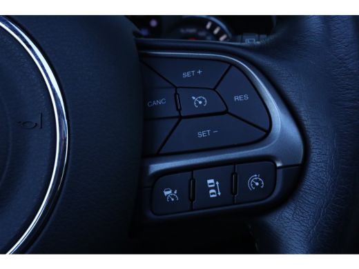 Jeep Renegade Jeep 4xe 240 Plug-in Hybrid Electric S | Adaptieve Cruise | Pano | Camera | Keyless | Stoel+Stuur... ActivLease financial lease
