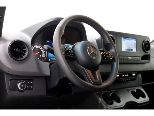Mercedes Sprinter 317 CDI 170pk L2H2 RWD 9G Automaat Camera/Trekhaak 3500kg 03-2021 ActivLease financial lease