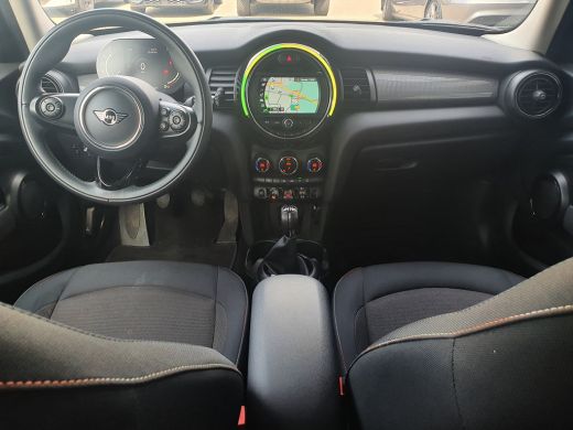 Mini Cooper 1.5 Business Edition | Full LED | Cruise Control | Parkersensoren | Clima ActivLease financial lease