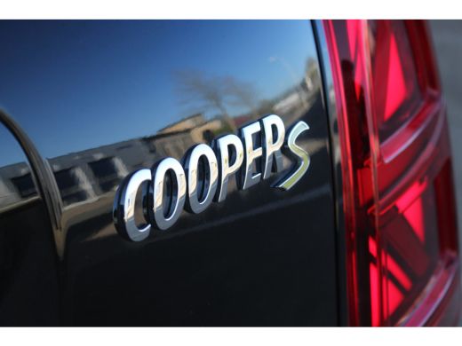 Mini Countryman 2.0 Cooper S E ALL4 Classic 224 PK | LED | Climate | Cruise | PDC | Navi | Camera | | LED | Clima... ActivLease financial lease