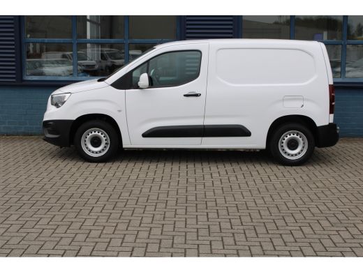 Opel Combo 1.6D 100PK TREKHAAK | AIRCO | BETIMMERING LAADRUIMTE | PARKEERSENSOREN ActivLease financial lease