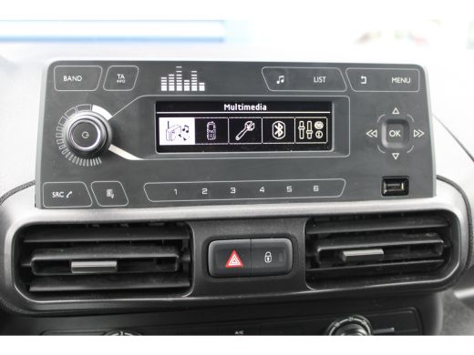 Opel Combo 1.6D 100PK TREKHAAK | AIRCO | BETIMMERING LAADRUIMTE | PARKEERSENSOREN ActivLease financial lease