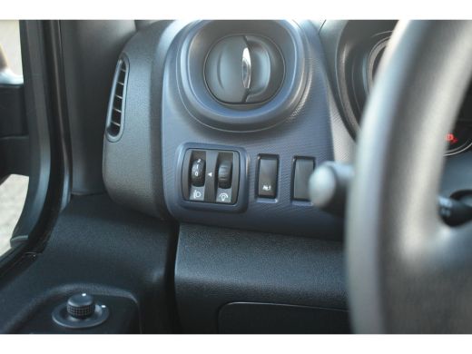 Opel Vivaro 1.6 CDTI L2H1 DC Sport 5p. | Navigatie | Achteruitrijcamera | Betimmering | Trekhaak | AllSeason ... ActivLease financial lease