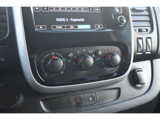 Opel Vivaro 1.6 CDTI L2H1 DC Sport 5p. | Navigatie | Achteruitrijcamera | Betimmering | Trekhaak | AllSeason ... ActivLease financial lease