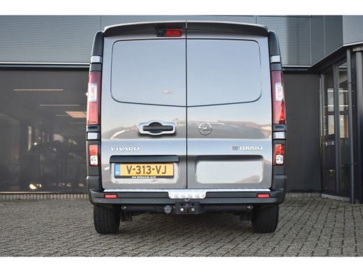 Opel Vivaro 1.6 CDTI L2H1 DC Sport 5p. | Navigatie | Achteruitrijcamera | Betimmering | Trekhaak | AllSeason ... ActivLease financial lease