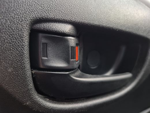 Peugeot 108 1.0 e-VTi Active | Airco | Bluetooth telefoonvoorbereiding | Stuurwiel multifunctioneel ActivLease financial lease