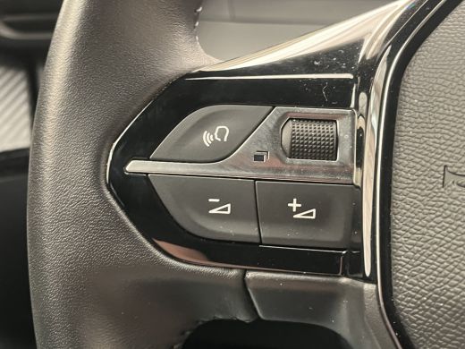 Peugeot 2008 1.2 PureTech 100 Allure | Achteruitrijcamera | Achteruitrijcamera | Apple Carplay/Android Auto|te... ActivLease financial lease