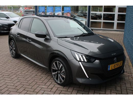 Peugeot 208 1.2 PureTech GT-Line | Automaat | Navigatie | Camera | Panoramadak | 25.000km | ActivLease financial lease