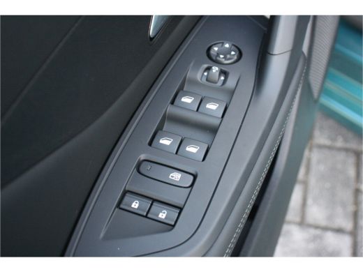 Peugeot 308 SW SW 1.2 HYBRID 136PK ALLURE AUTOMAAT / NAVI / LEDER / CLIMA / LED / PDC / 17" LMV / 360° CAMERA... ActivLease financial lease