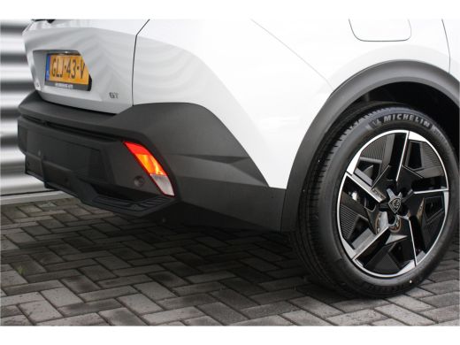 Peugeot 408 Peugeot 1.2 HYBRID 136PK GT AUTOMAAT / NAVI / LEDER / LED / PDC / 19" LMV / CAMERA / KEYLESS / AL... ActivLease financial lease