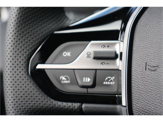 Peugeot 408 Peugeot 1.2 HYBRID 136PK GT AUTOMAAT / NAVI / LEDER / LED / PDC / 19" LMV / CAMERA / KEYLESS / AL... ActivLease financial lease