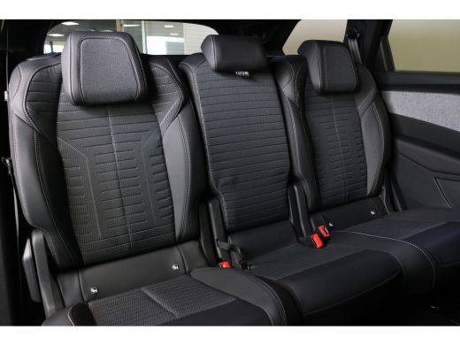 Peugeot 5008 Hybrid 136 e-DCS6 Allure | Panoramic navigation Pack | 7-Zits | Keyless Entry | Camera | LED kopl... ActivLease financial lease