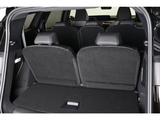 Peugeot 5008 Hybrid 136 e-DCS6 Allure | Panoramic navigation Pack | 7-Zits | Keyless Entry | Camera | LED kopl... ActivLease financial lease