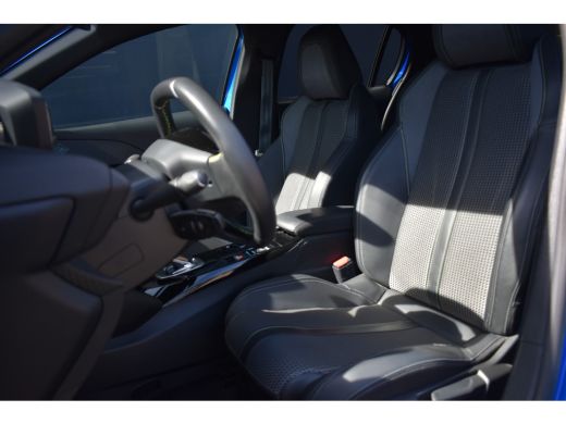Peugeot e-208 Peugeot EV GT 350 50 kWh 3 Fase | Navigatie | Sportstoelen | 1e Eigenaar | Dealeronderhouden | Ha... ActivLease financial lease