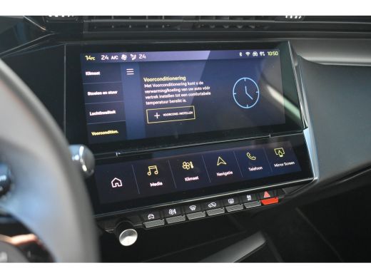 Peugeot E-308 EV GT First Edition 54 kWh 3 Fase | Navigatie | Stoelverwarming | Adaptive Cruise | Keyless-Entry... ActivLease financial lease