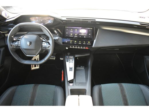 Peugeot E-308 EV GT First Edition 54 kWh 3 Fase | Navigatie | Stoelverwarming | Adaptive Cruise | Keyless-Entry... ActivLease financial lease