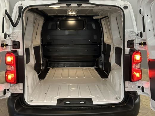 Peugeot Expert Peugeot 2.0 BlueHDI 145 S&S L2 | Airco | Cruise control | Elektrische ramen voor ActivLease financial lease