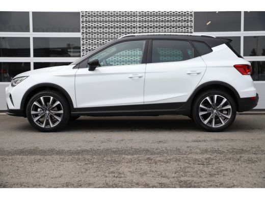 Seat Arona 1.0 EcoTSI 96PK FR Anniversary | 18'' LMV | Extra Fabrieksgarantie | App-Connect | Cruise Control... ActivLease financial lease