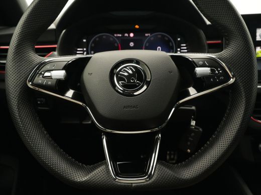 Skoda Kamiq 1.0 TSI 110pk Sport Business Navigatie Virtual Cockpit Clima Lm Velgen 87 ActivLease financial lease