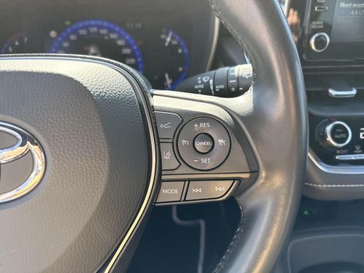 Toyota Corolla 1.8 Hybrid Style Bi-Tone | Navigatie | Apple CarPlay/Android auto | Achteruitrijcamera ActivLease financial lease